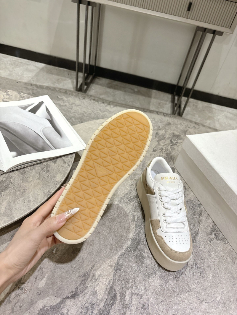 Pra*a sneakers